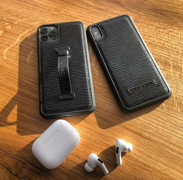 Unico Black <br> iPhone 11 Pro Max Case <br> with Finger Holder