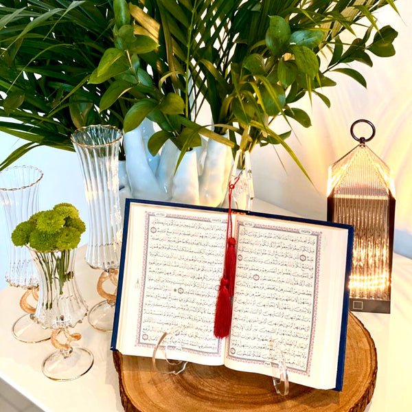 Quran & Book Stand <br> (27 x 26.5) cm