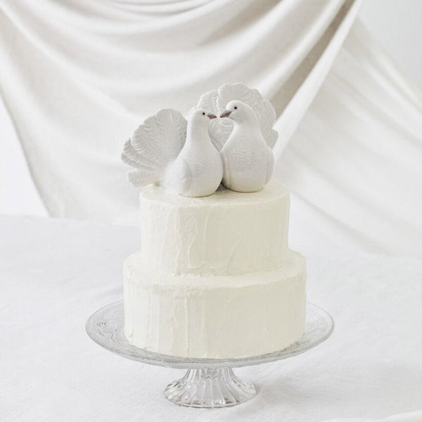 Couple of Doves Figurine <br> 
(L 22 x W 25 x H 24) cm