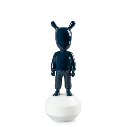 The Guest Figurine <br>
Dark Blue
<br> (L 11 x W 11 x H 30) cm