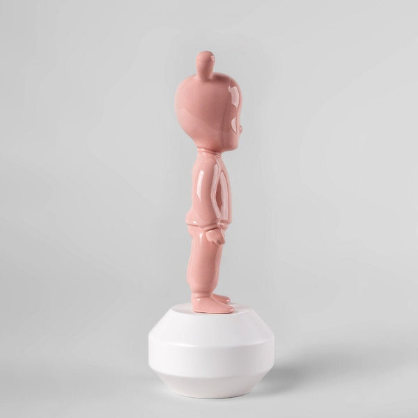 The Guest Figurine <br>
Pink
<br> (L 11 x W 11 x H 30) cm