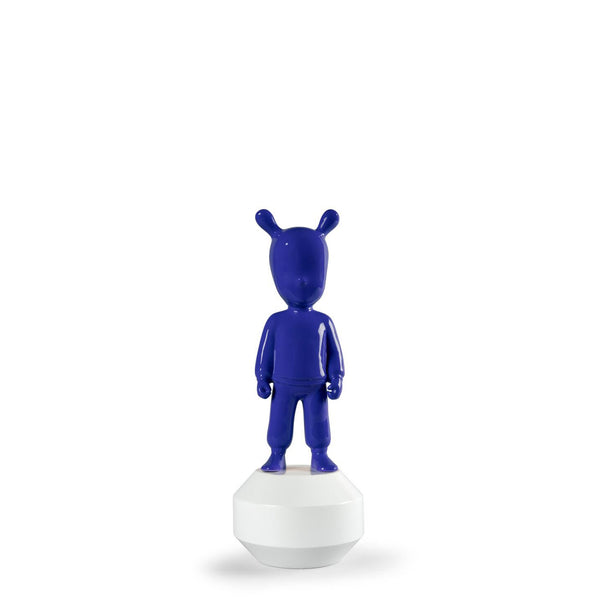 The Guest Figurine <br> 
Indigo Blue <br> 
(L 11 x W 11 x H 30) cm