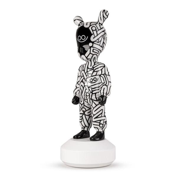 The Guest by Díaz-Faes Figurine <br> 
Black and White <br> 
Limited Edition <br> 
(L 19 x W 19 x H 52) cm