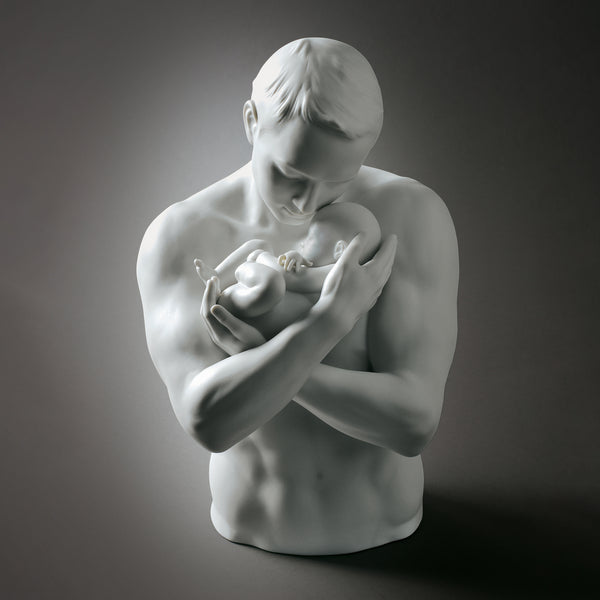 Paternal Protection Figurine <br> (L 18 x W 22 x H 31) cm