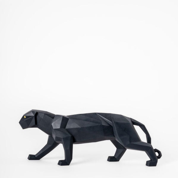 Panther Sculpture <br> 
Matte Black <br> 
(L 12 x W 50 x H 12) cm