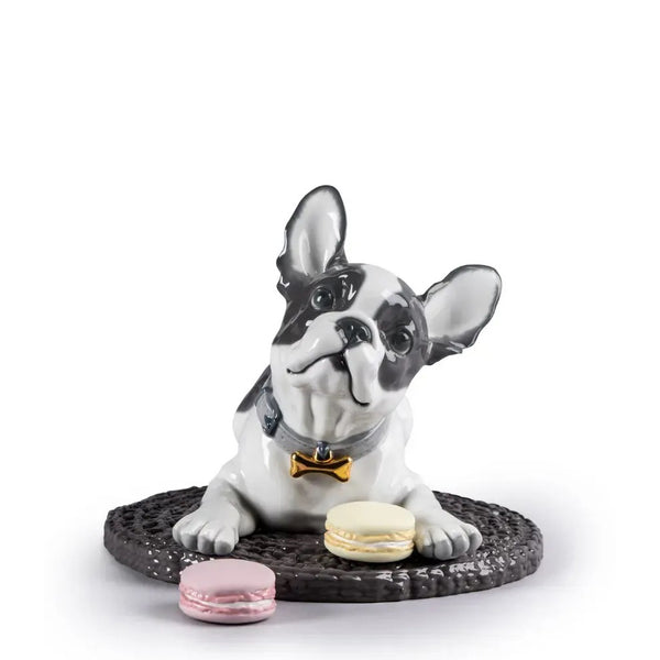 French Bulldog with Macarons Dog Figurine <br> 
(L 35 x W 29 x H 24) cm
