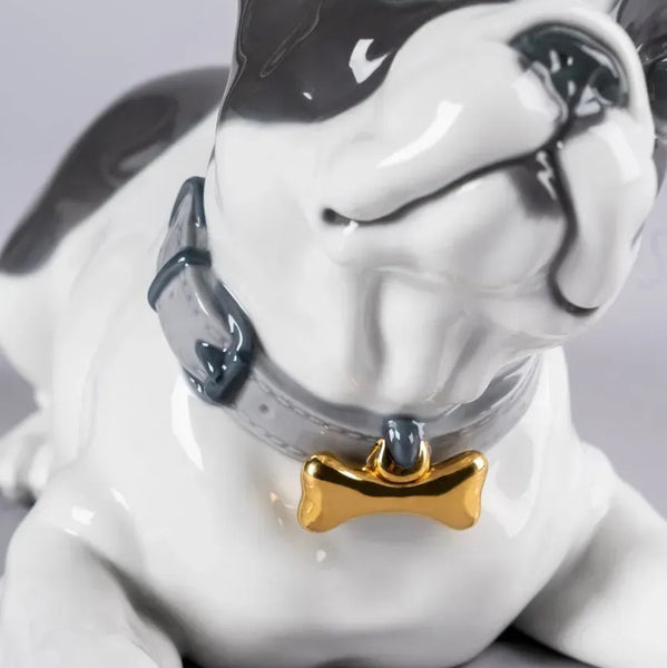 French Bulldog with Macarons Dog Figurine <br> 
(L 35 x W 29 x H 24) cm