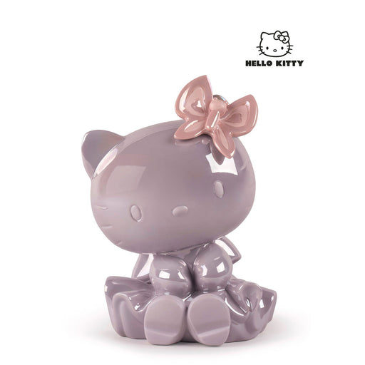 Hello Kitty Figurine <br> 
(L 14 x W 16 x H 23) cm