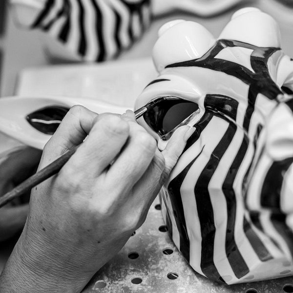 Antelope Mask Sculpture <br> 
(L 18 x W 39 x H 57) cm