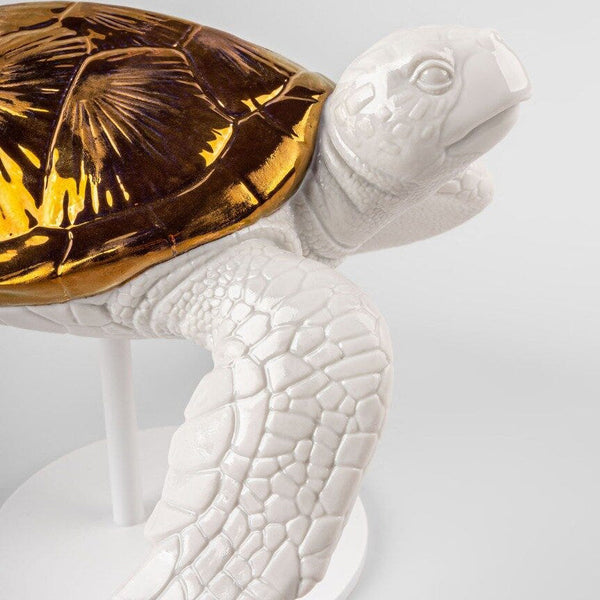 Sea Turtle II Sculpture
<br> (L 23 x W 24 x H 20) cm
