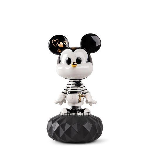 Mickey Mouse Sculpture <br>
Black and White
<br> (L 15 x W 17 x H 31) cm