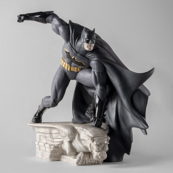 Batman Sculpture <br> Limited Edition <br> (L 34 x W 44 x H 43) cm