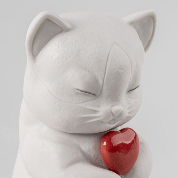 Whiskers Playful Kitten Figurine <br> 
(L 7 x W 7 x H 12) cm