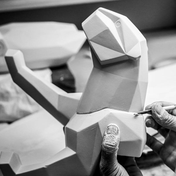 Jungle Panther Sculpture <br> 
(L 12 x W 50 x H 19) cm