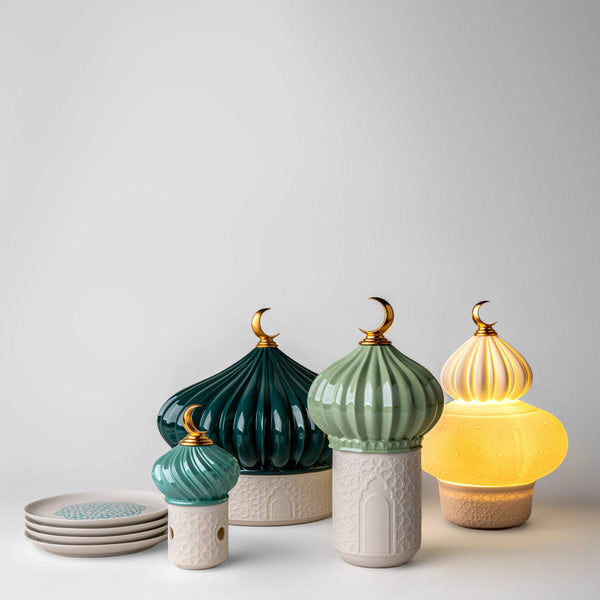 Majestic Nights Candle <br> 
Secret Orient
(H 24) cm