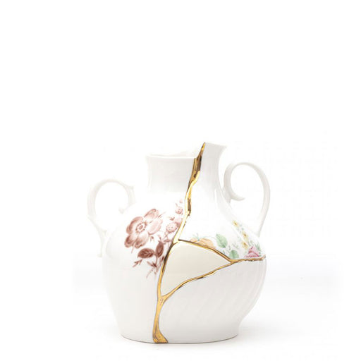 Kintsugi Vase <br> (L 18 x W 16 x H 19) cm