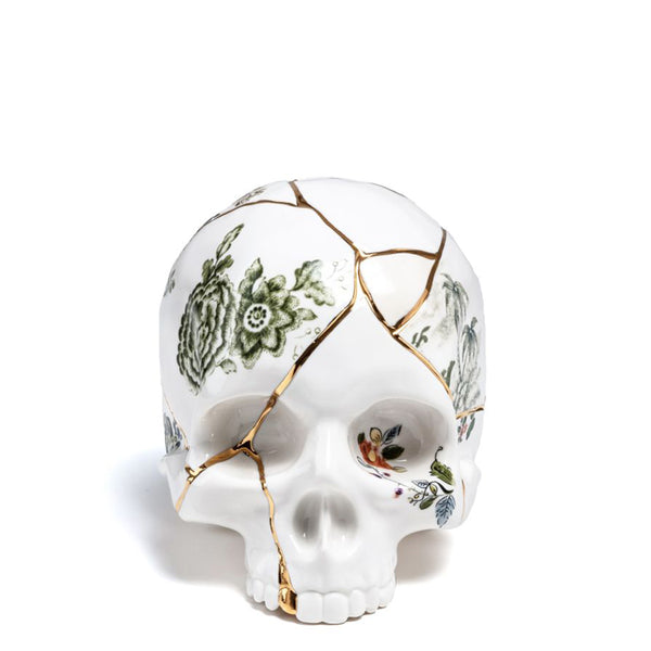 Kintsugi Skull <br> (L 21 x W 15 x H 16) cm