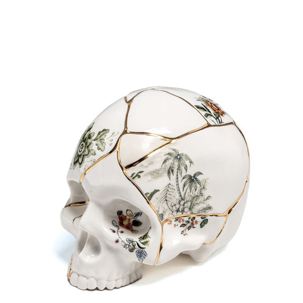 Kintsugi Skull <br> (L 21 x W 15 x H 16) cm