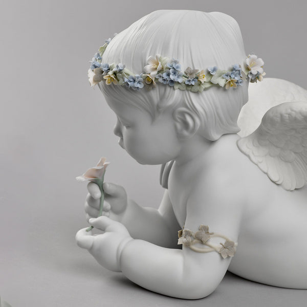 My Loving Angel Figurine <br> 
(L 22 x W 49 x H 26) cm