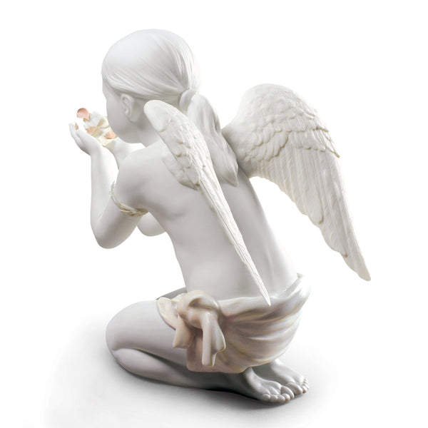 A Fantasy Breath Angel Figurine <br> 
(L 15 x W 26 x H 25) cm