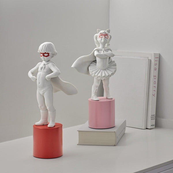 Hero to Rescue Boy Figurine <br> 
(L 16 x W 16 x H 37) cm