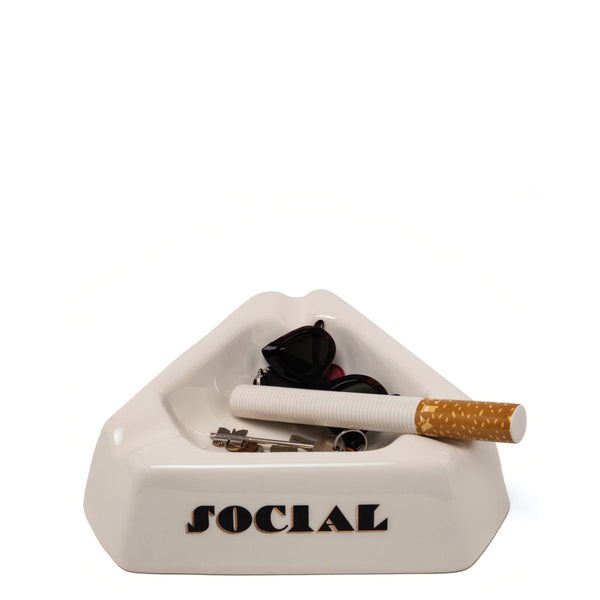 Social Smoker <br> (L 36 x W 36 x H 10) cm