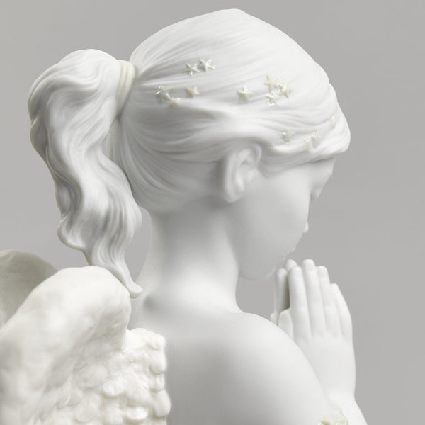 Heavenly Prayer Angel Figurine <br> 
(L 22 x W 26 x H 30) cm