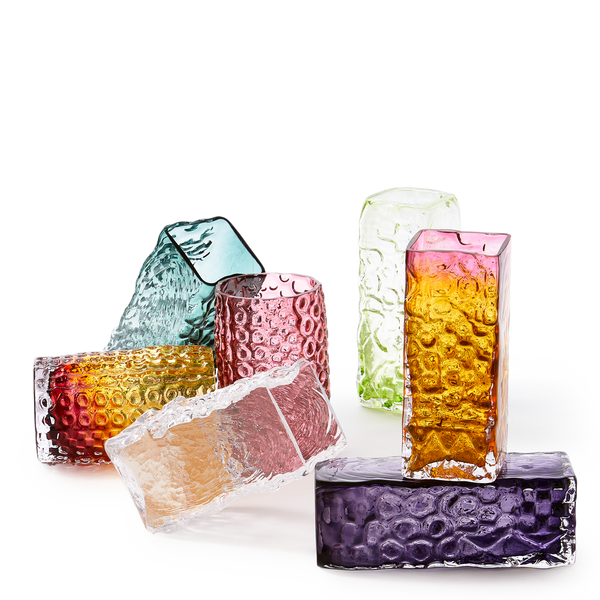 Round Relief Vase<br> 
Light Pink
<br> (Ø 20 x H 30) cm