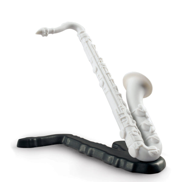 Saxophone <br> (L 7 x W 13 x H 7) cm