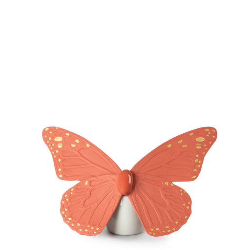 Butterfly Figurine <br> 
Coral <br> 
(L 6 x W 14 x H 9) cm