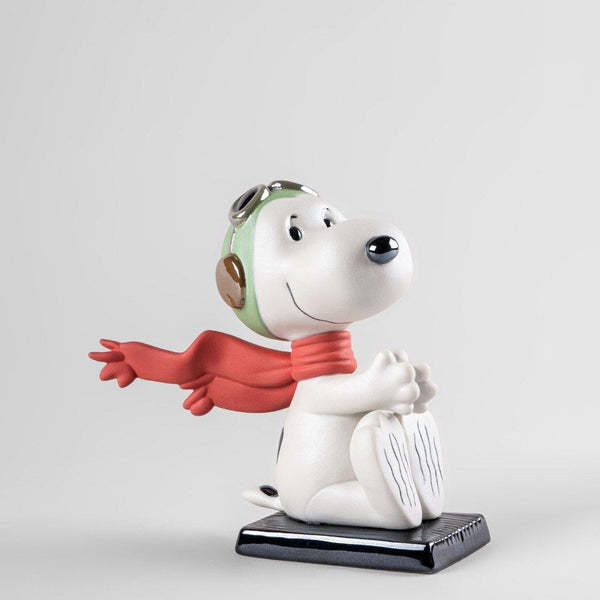 Snoopy™ Flying Ace Figurine <br> 
(L 7 x W 16 x H 15) cm