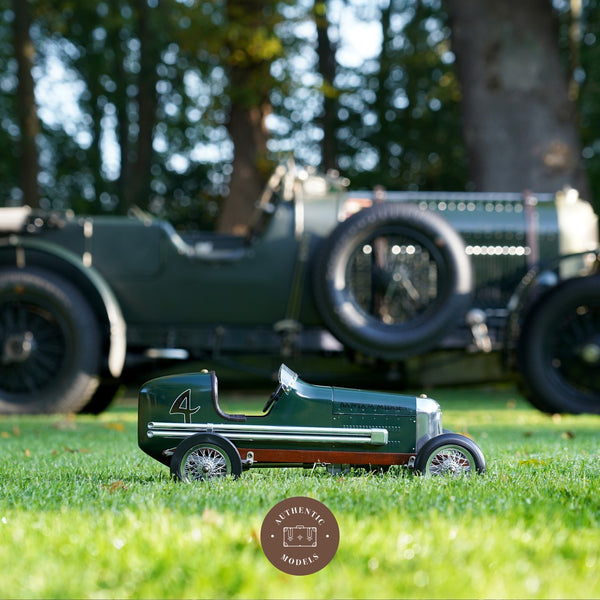 Bantam Midget <br> Green <br> (L 48 x H 18) cm