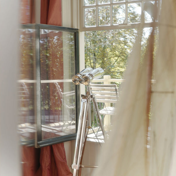 Binocular with Tripod <br> (L 170 x H 75) cm