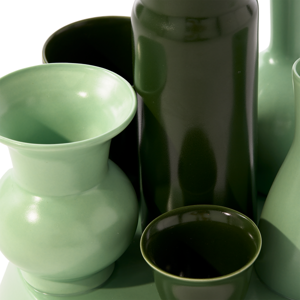 Hong Kong Vase <br>
Dark Green <br>
(Ø 25 x H 26) cm