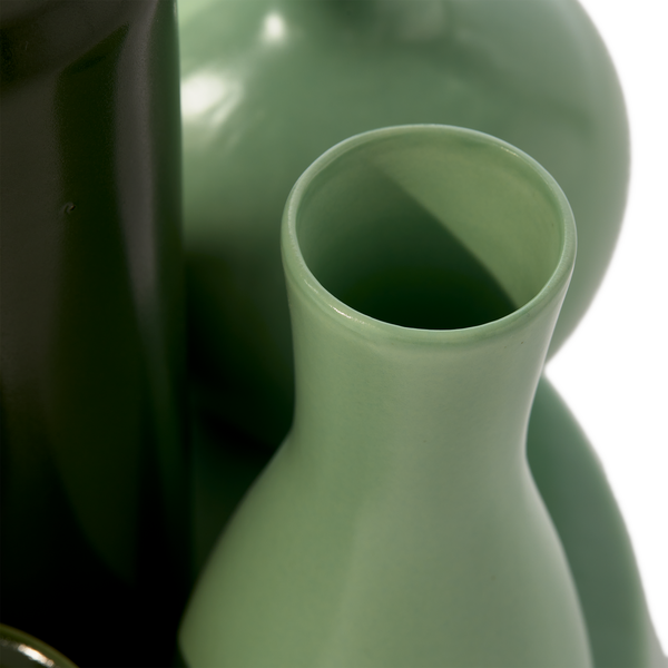 Hong Kong Vase <br>
Dark Green <br>
(Ø 25 x H 26) cm