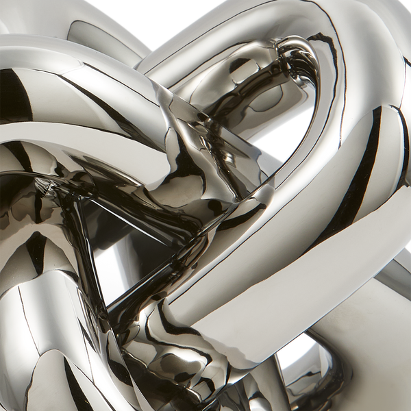 Moving Chain <br> 
Silver <br> 
(L 26 x W 24 x H 19) cm