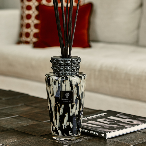 Totem Pearls Black Diffuser <br> Black Rose and Ginger <br> 5000 ml