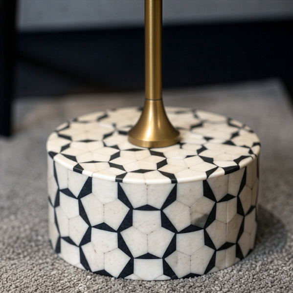 Round Side Table
<br> (Ø 21 x H 53) cm