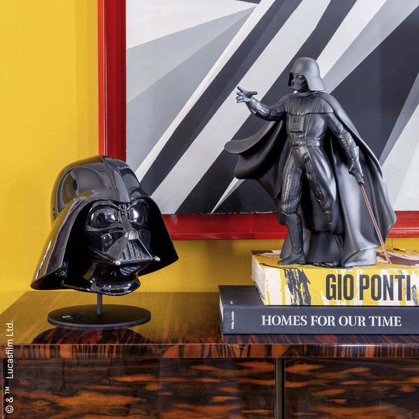 Darth Vader™ Sculpture <br> 
(L 29 x W 42 x H 40) cm