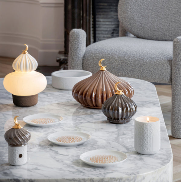 Majestic Nights Box with Plates <br> (Ø 24 x H 23) cm