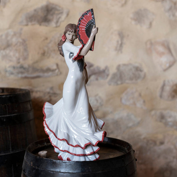 Passion and Soul Flamenco Woman Figurine <br> 
60th Anniversary <br>
(L 13 x W 17 x H 38) cm