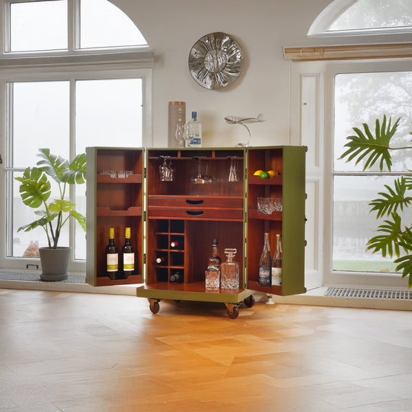 Polo Club Bar <br> Field Green <br> (L 63 x H 95) cm