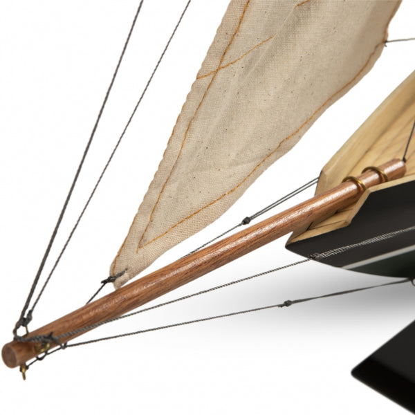 Sail Model 1898 <br> Dark Green <br> (L 67.3 x H 78) cm