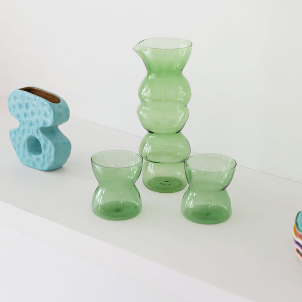 Totem Carafe <br> 
Green <br> 
1 Liter