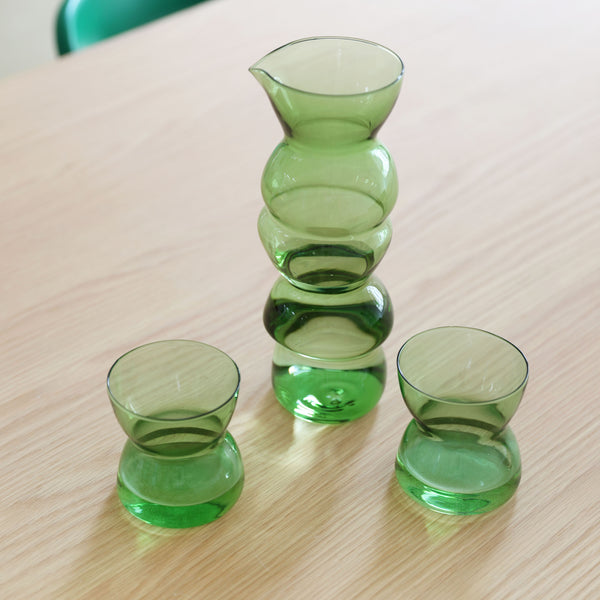 Totem Carafe <br> 
Green <br> 
1 Liter