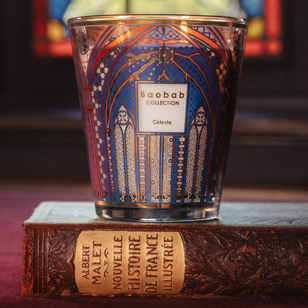 Céleste Candle <br>
Incense, Cedarwood, Amber <br>
Limited Edition
<br> (H 24) cm