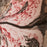Leaves Manon Candle <br> 
Blackcurrant, Rose, Sandalwood
<br> Limited Edition
<br> (H 16) cm