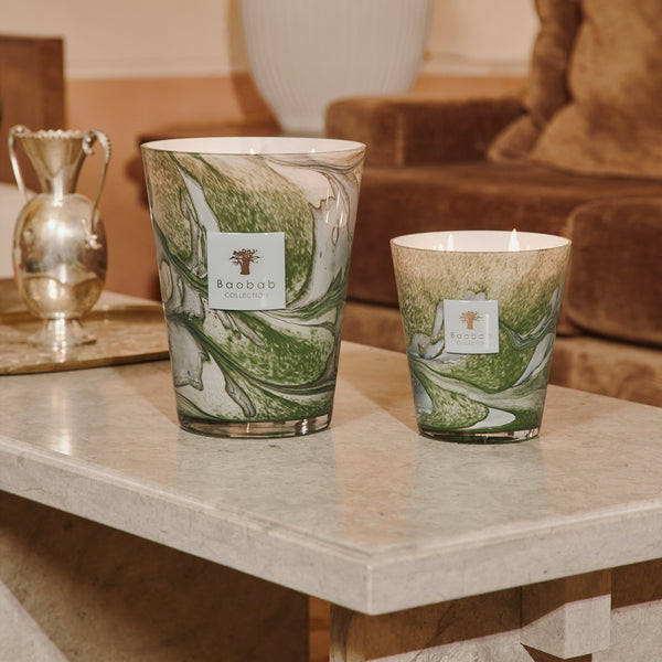 Leaves Marius Candle <br> 
Petitgrain, Olive Tree, Cypress
<br> Limited Edition
<br> (H 10) cm