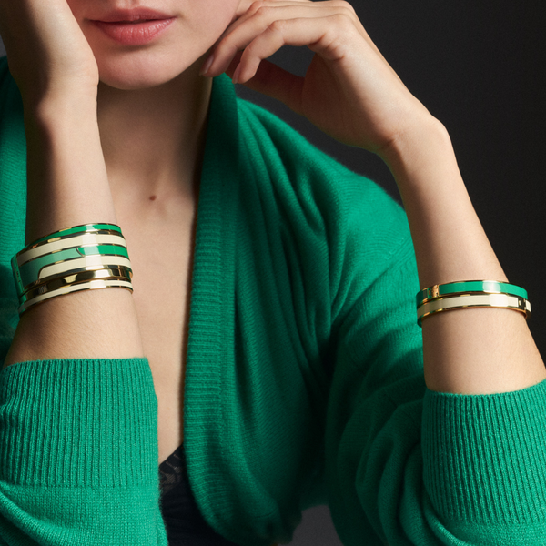 Bangle Bracelet<br>
Simply Green<br>
(17-19) cm
