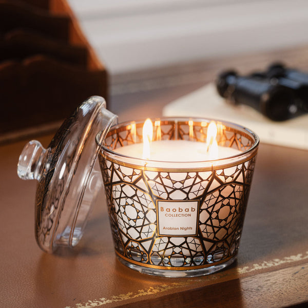 The Gift Box Arabian Nights Candle with Dome <br> Saffron, Oud, Incense <br> (H 10) cm